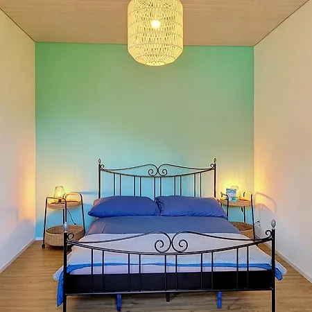 Apt- Blu Celeste By Interhome *